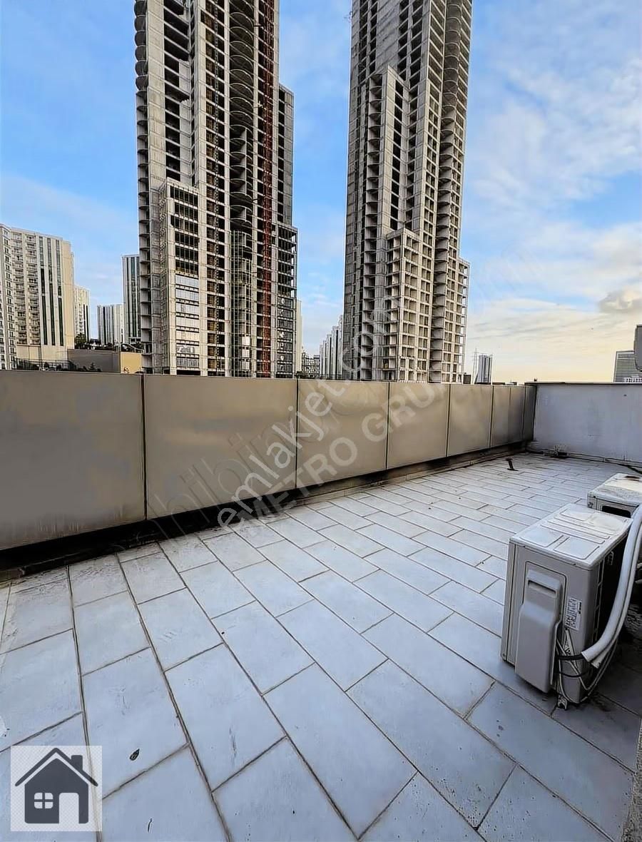 Cadde Üzerinde Kiralık 270 Metrekare Ofis - Görsel 10
