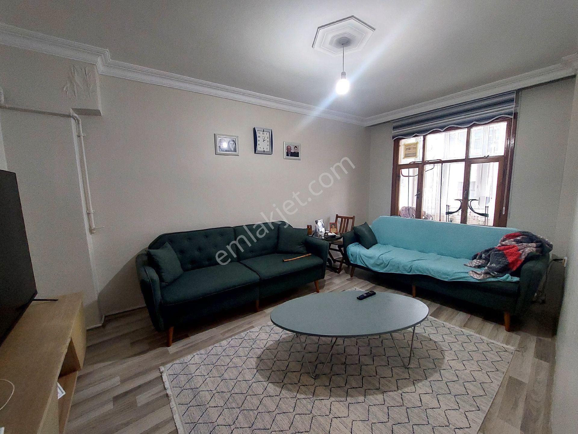 Gaziosmanpaşa Karayolları De Acil Satılık Daire 3.kat 3+1 120 M2 - Görsel 2