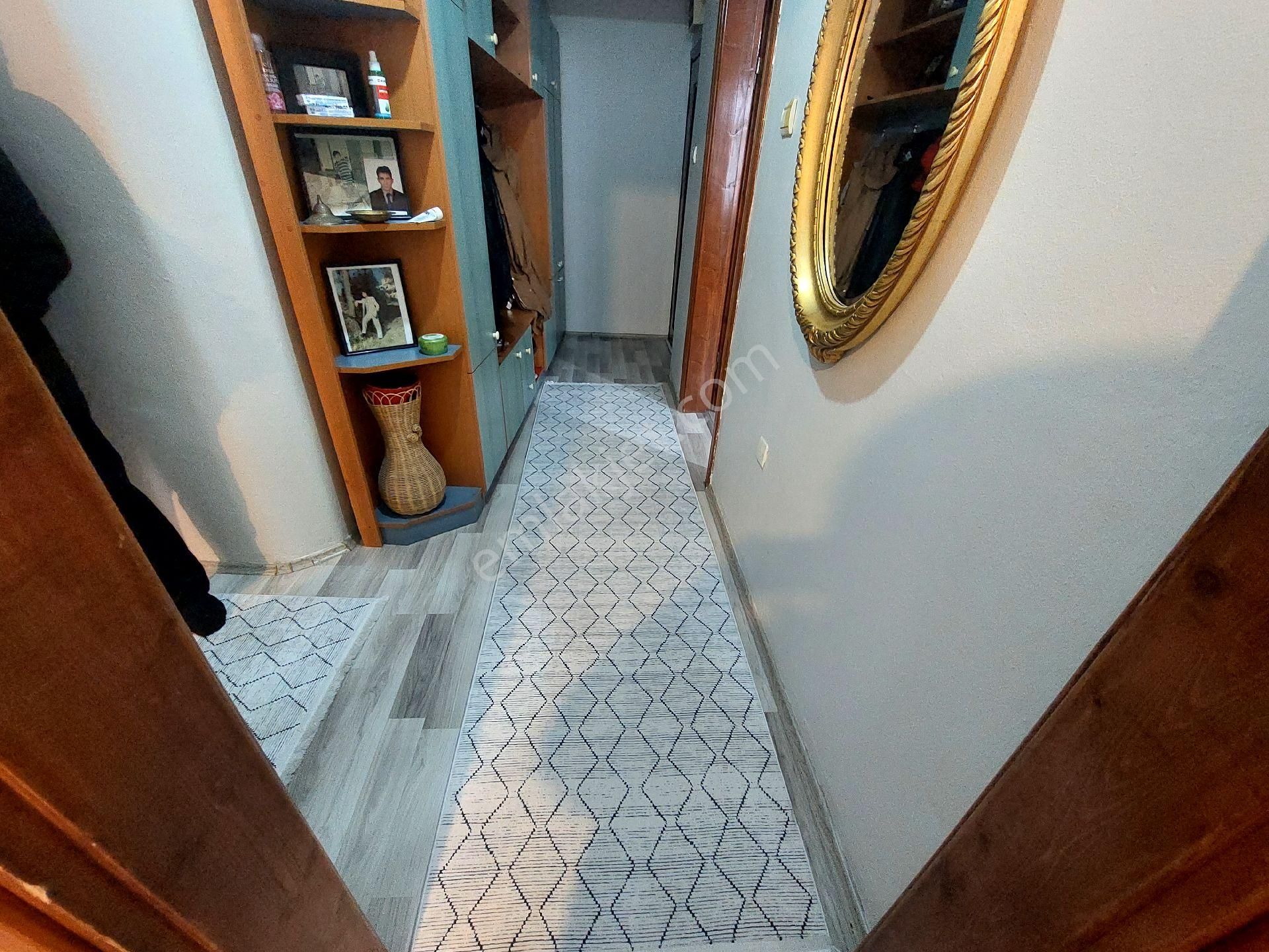 Gaziosmanpaşa Karayolları De Acil Satılık Daire 3.kat 3+1 120 M2 - Görsel 12