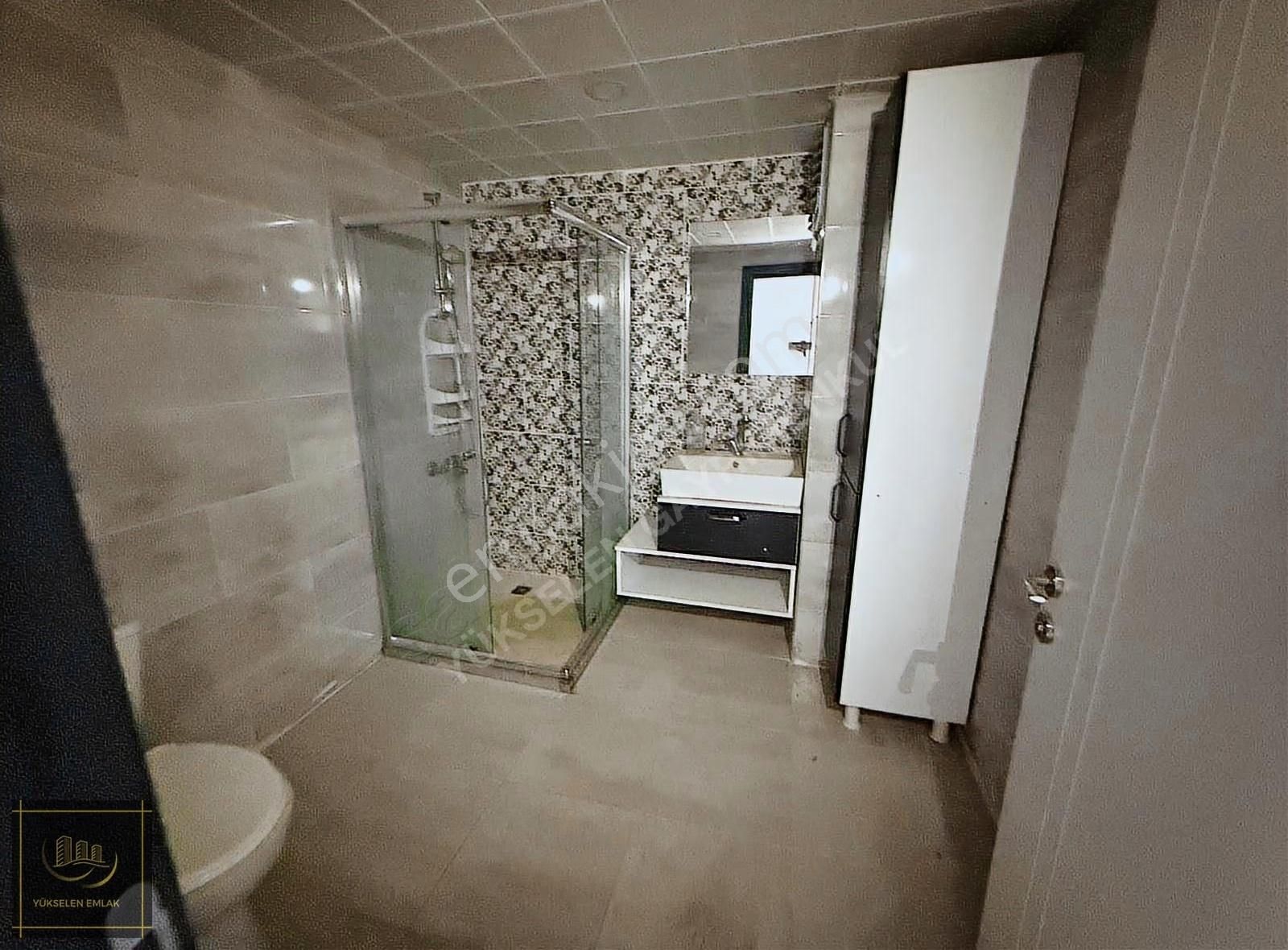 Cadde Üzeri Teras Balkonlu Site Dairesi - Görsel 30