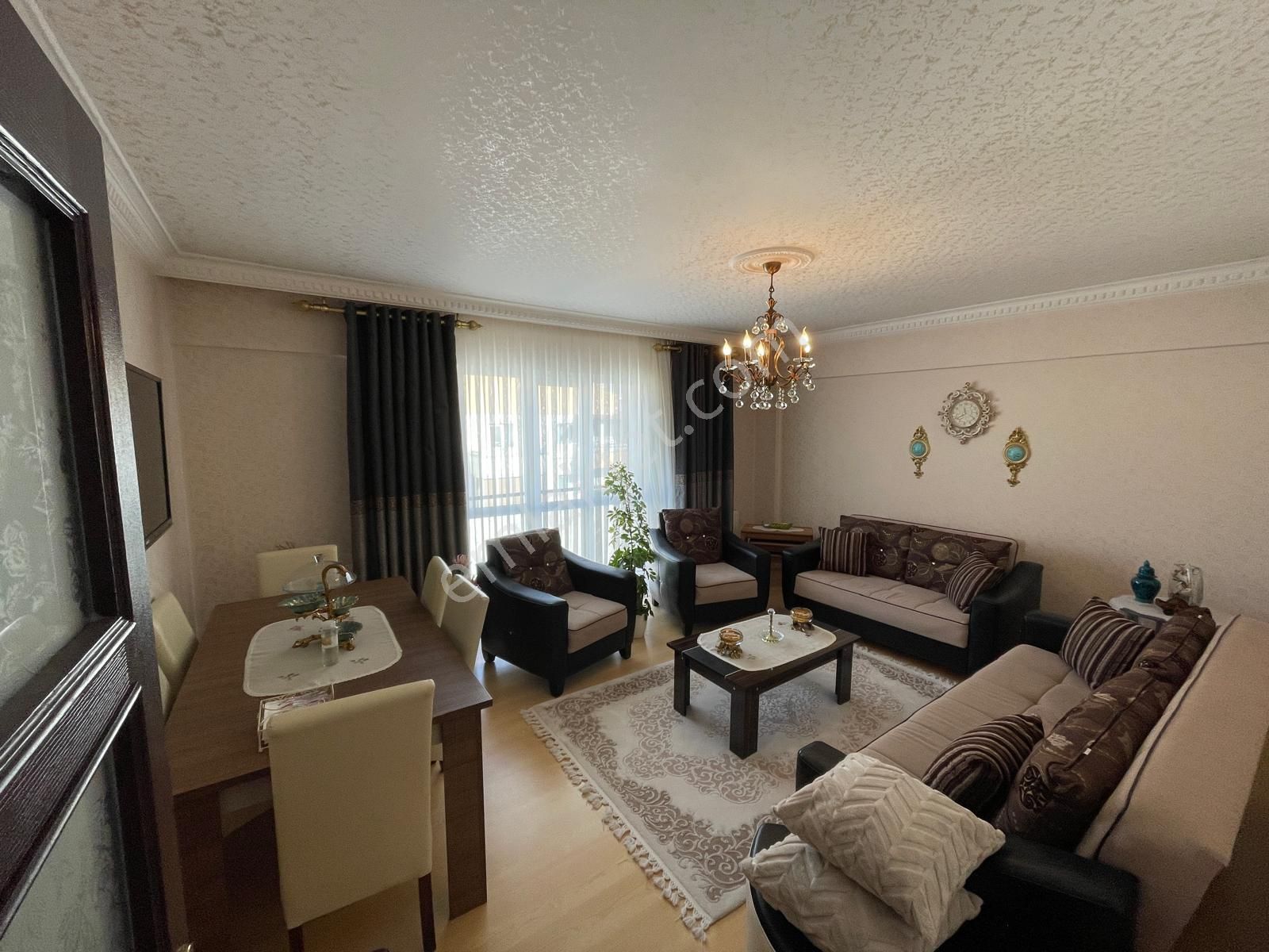 Mç Emlak Plevne Mahallesinde 3+1satılık Daire