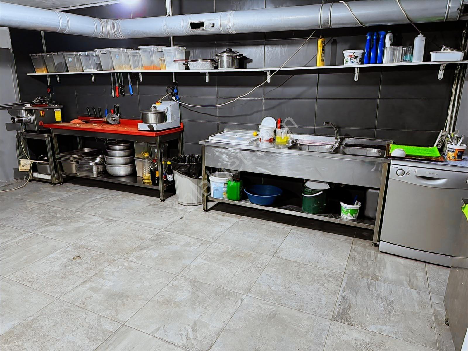 Bess'den Barlar Sokağında Köşe Konumlu Devren Kiralık İş Yeri - Görsel 18