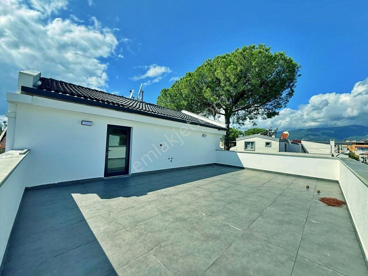 Uytundan Akçayda Denize 50 Metre Otoparklı Ultralüks 4+1 Villa - Görsel 5