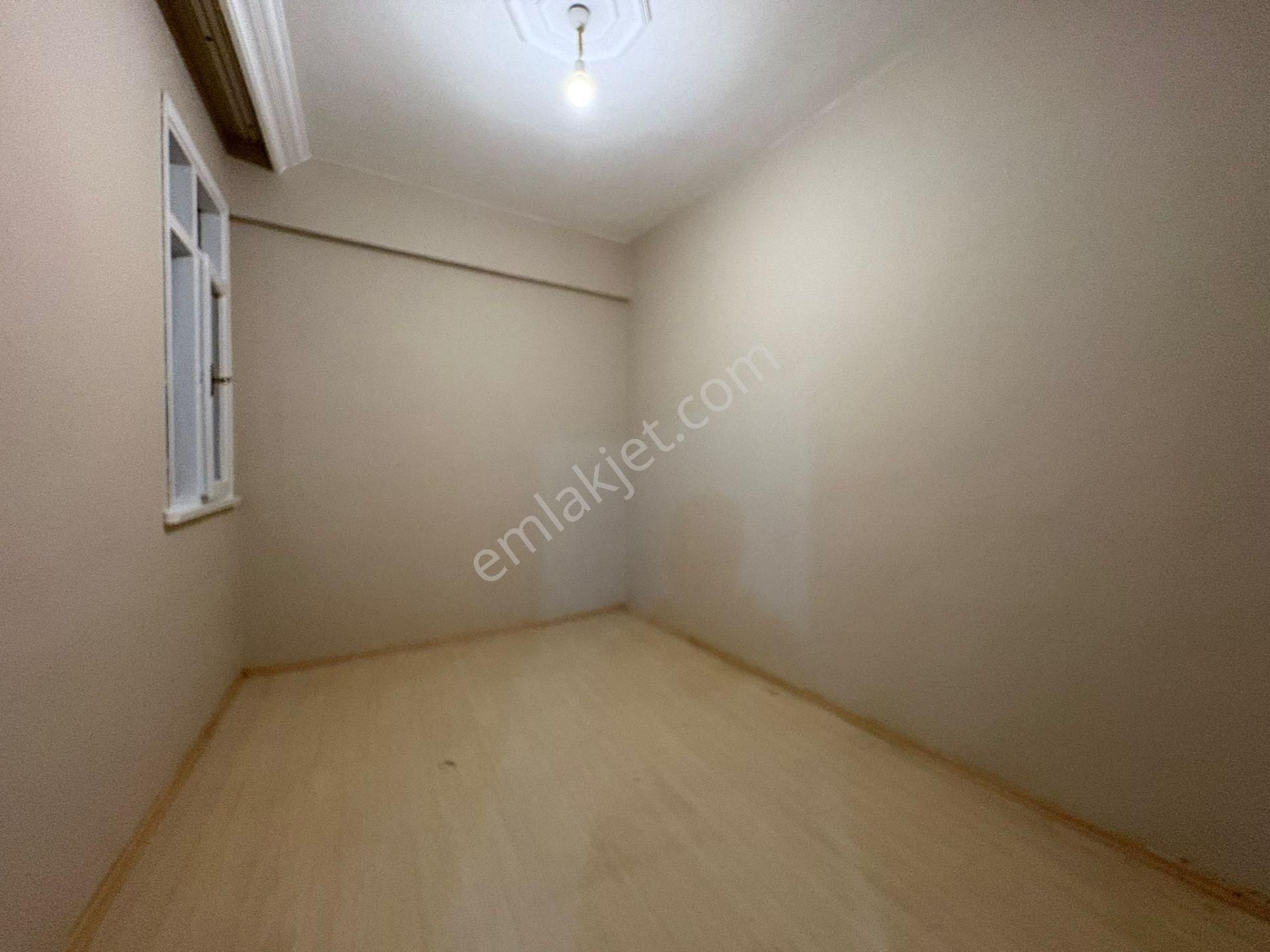 Oben'den Üsküdar Merkezde Nevçarşı Avm Ye Komşu Boş 2+1 65m² Net - Görsel 14