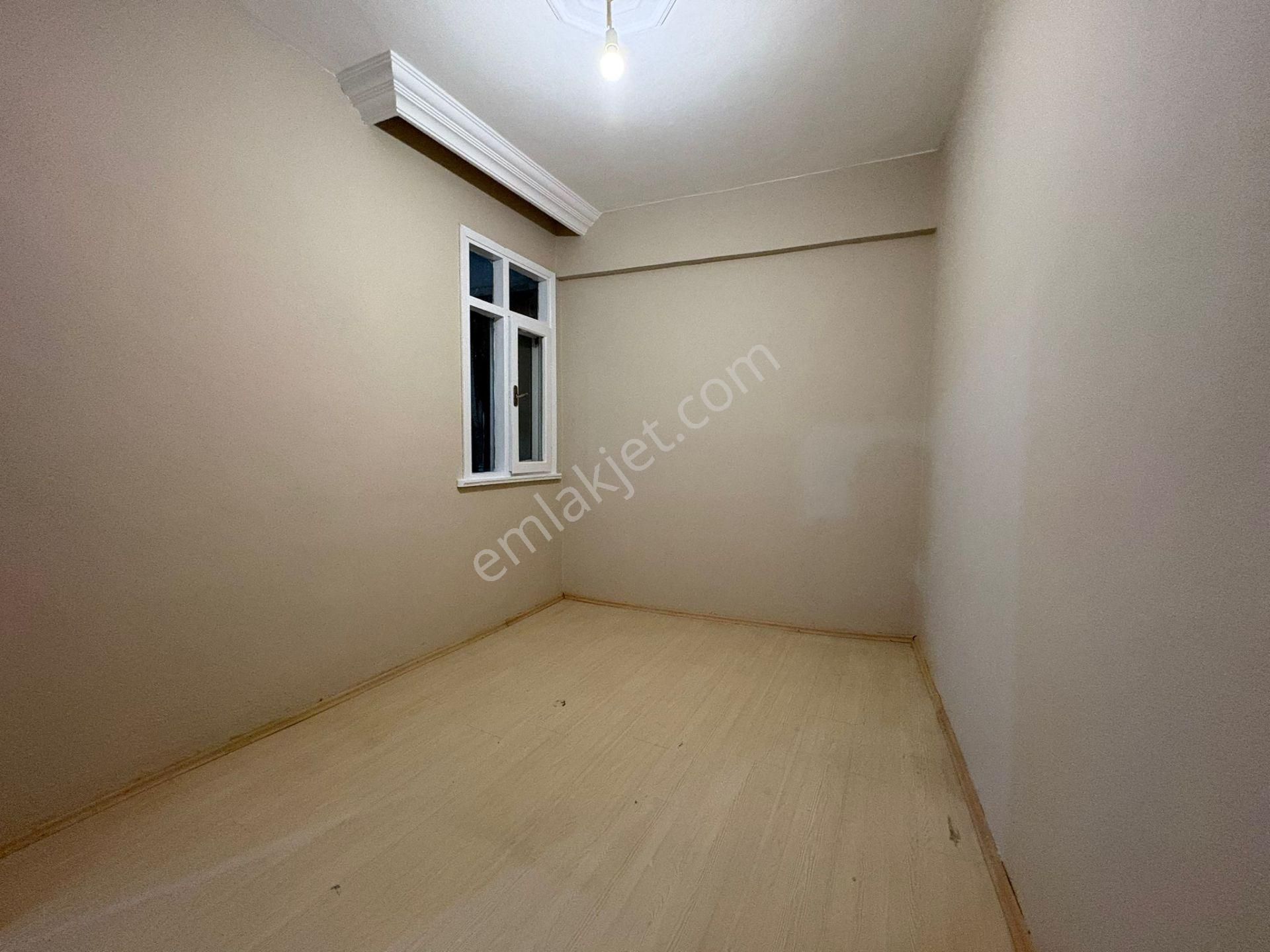 Oben'den Üsküdar Merkezde Nevçarşı Avm Ye Komşu Boş 2+1 65m² Net - Görsel 13