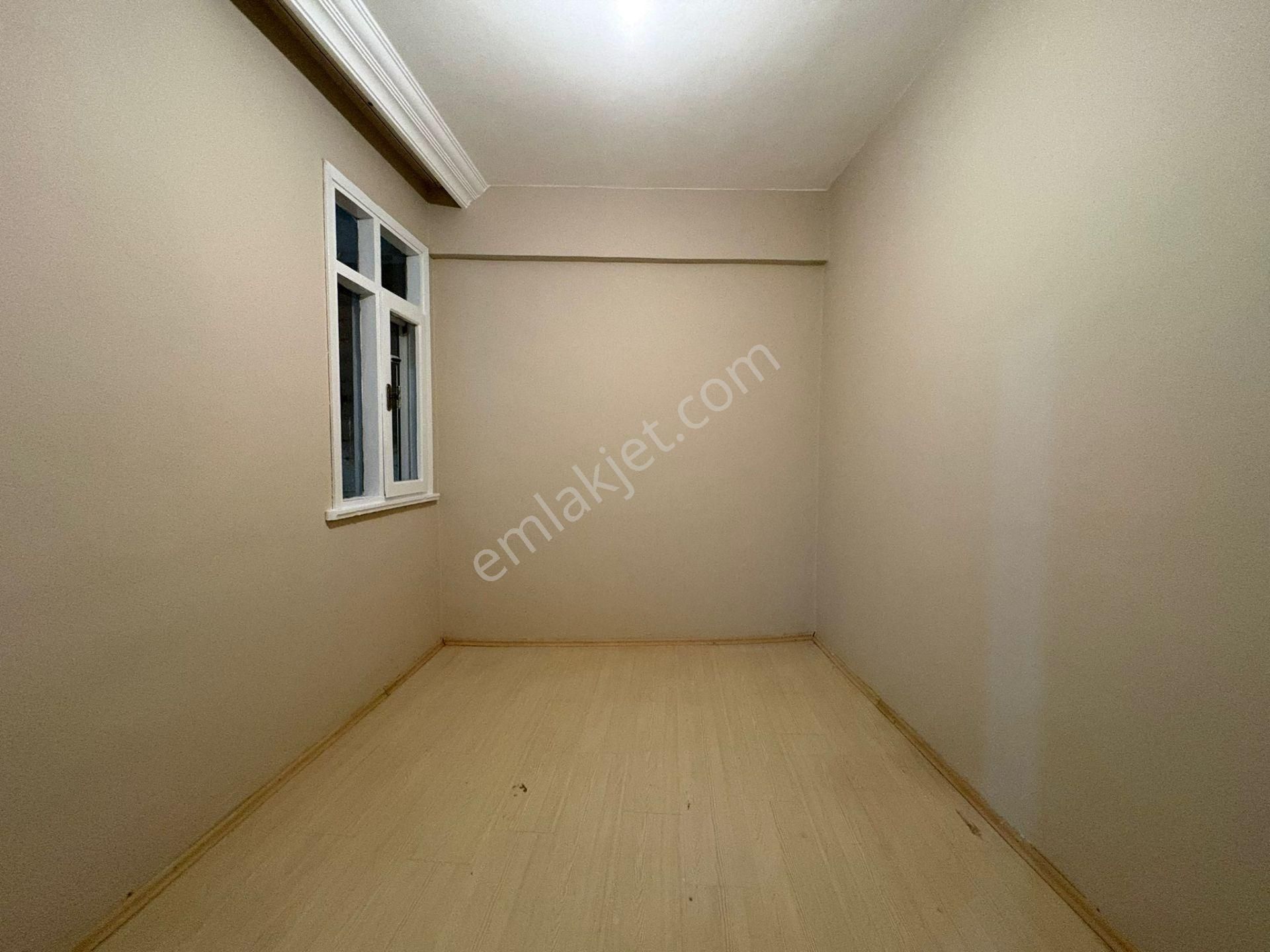 Oben'den Üsküdar Merkezde Nevçarşı Avm Ye Komşu Boş 2+1 65m² Net - Görsel 17