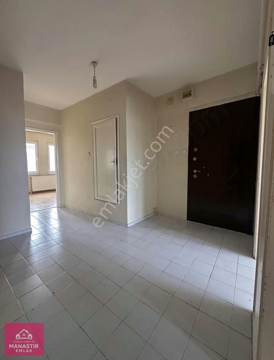 Manastır Emlak'tan Merkezi Konumda 3+1 Kiralık Daire..! - Görsel 2