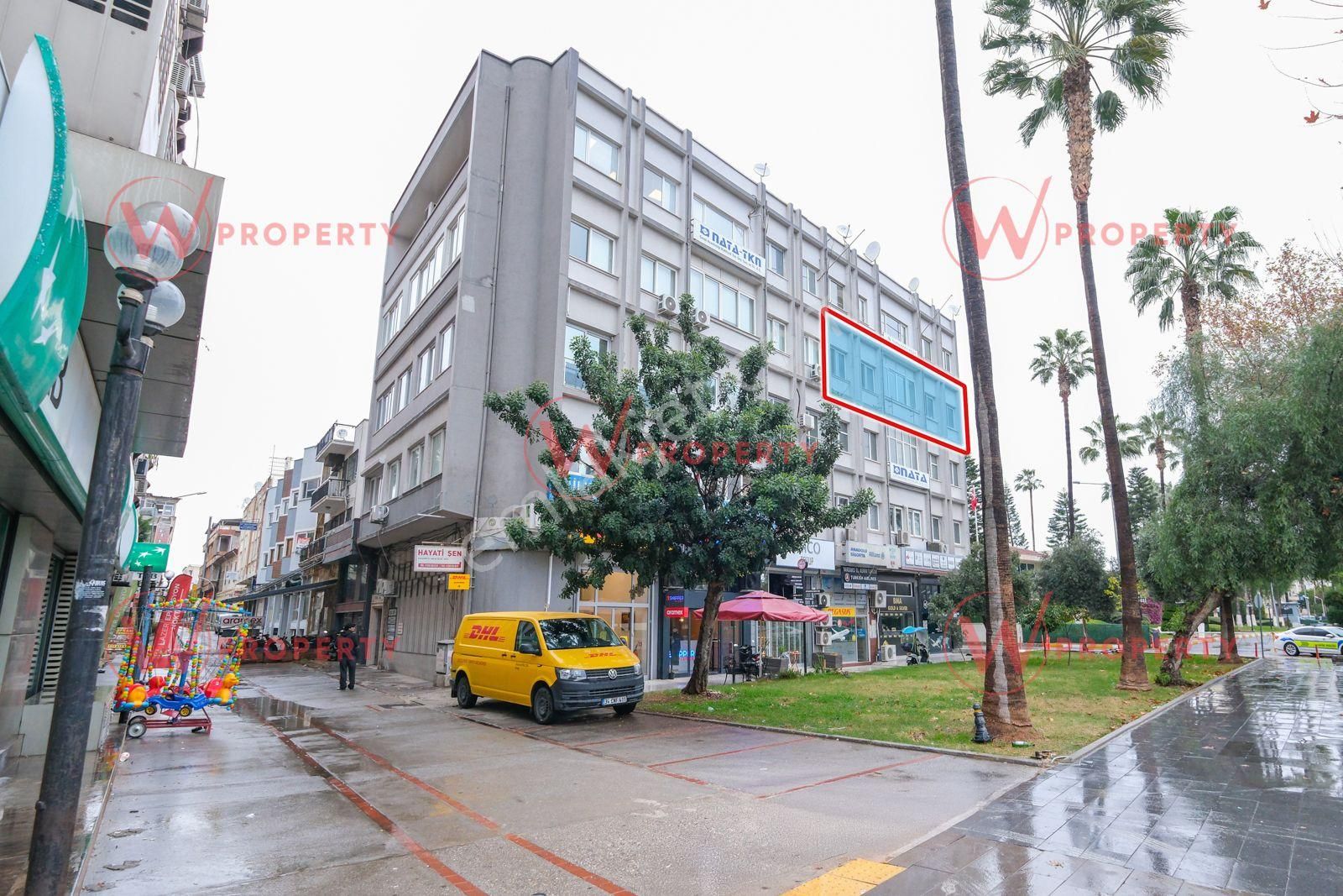 W Property'den Liman Ve Deniz Manzaralı Kiralık Ofis