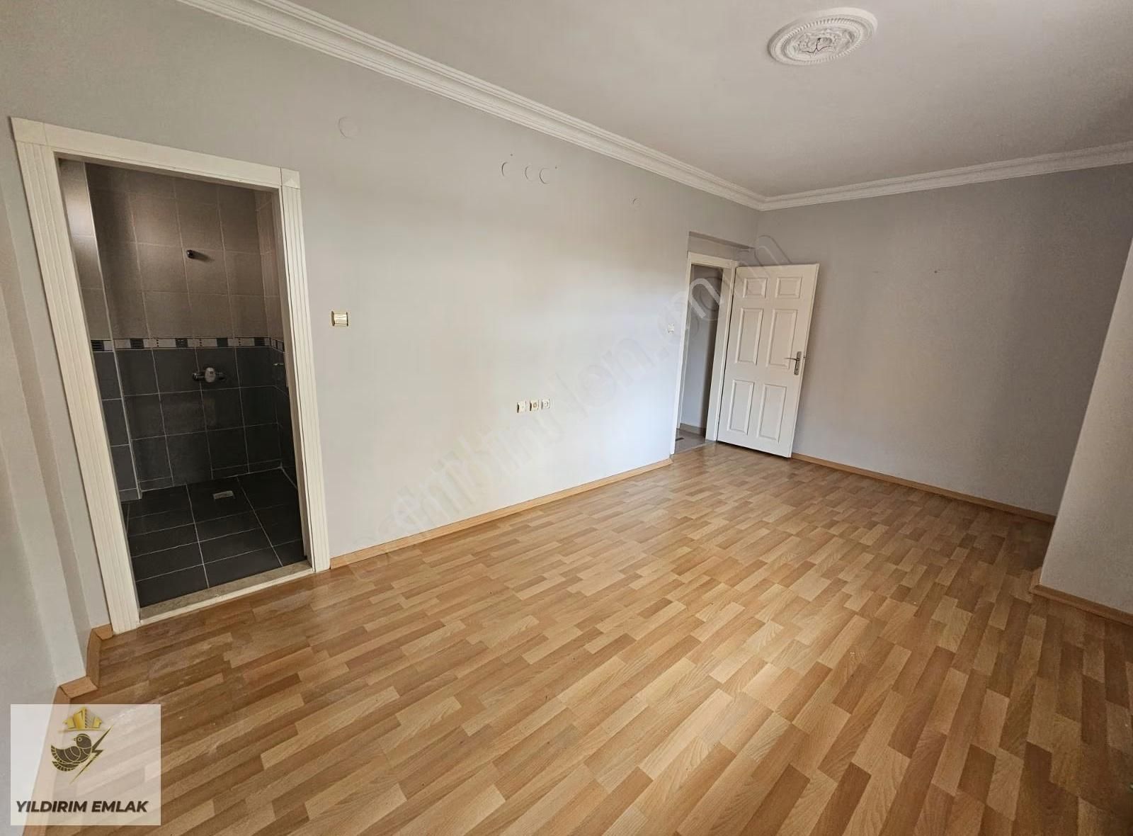 Yıldırım Emlak'tan Şehitlikte 3+1 Fahrı Altan Camı Yakını Daire - Görsel 5