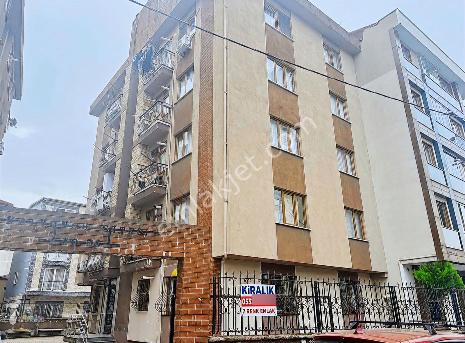 Acıbadem Üniversitesi Karşısı Kiralık 2+1 70m2 Yüksek Giriş Dair - Görsel 10