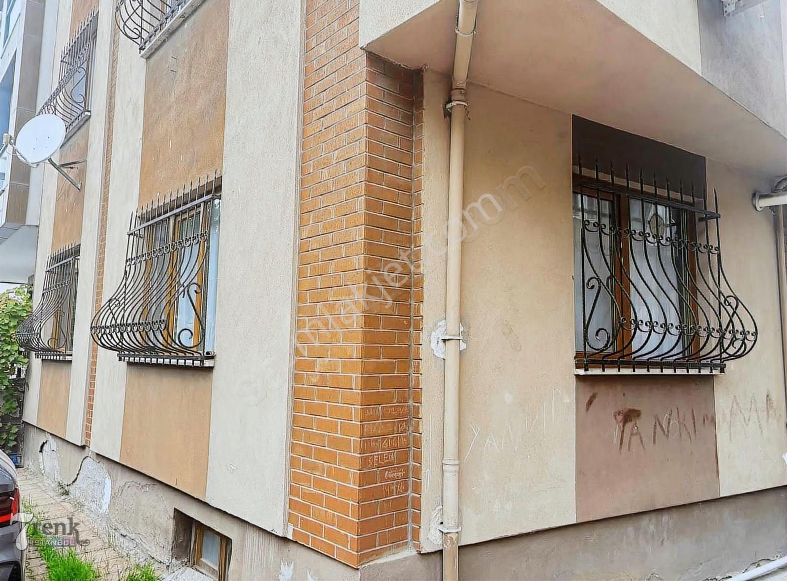 Acıbadem Üniversitesi Karşısı Kiralık 2+1 70m2 Yüksek Giriş Dair - Görsel 5