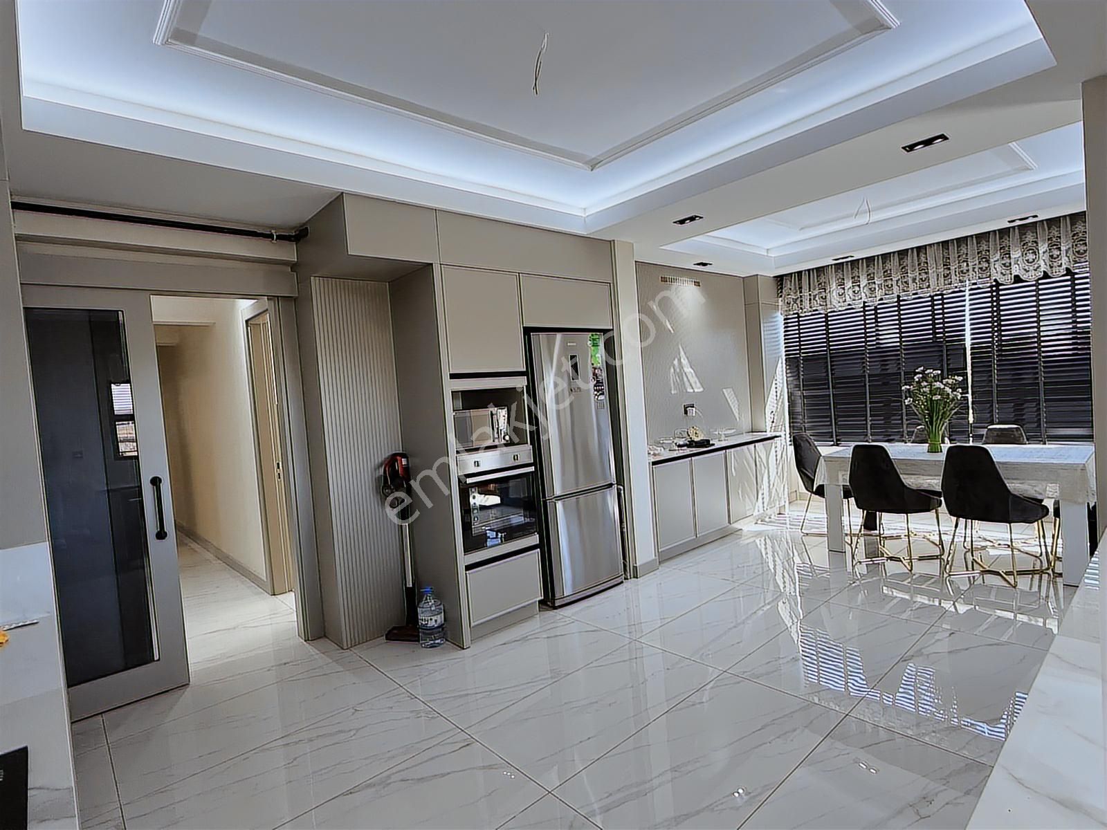 !.şıklığın Ve Zerafetin Simgesi Yamaçtepede 3,5+1 Lüks Daire.! - Görsel 3