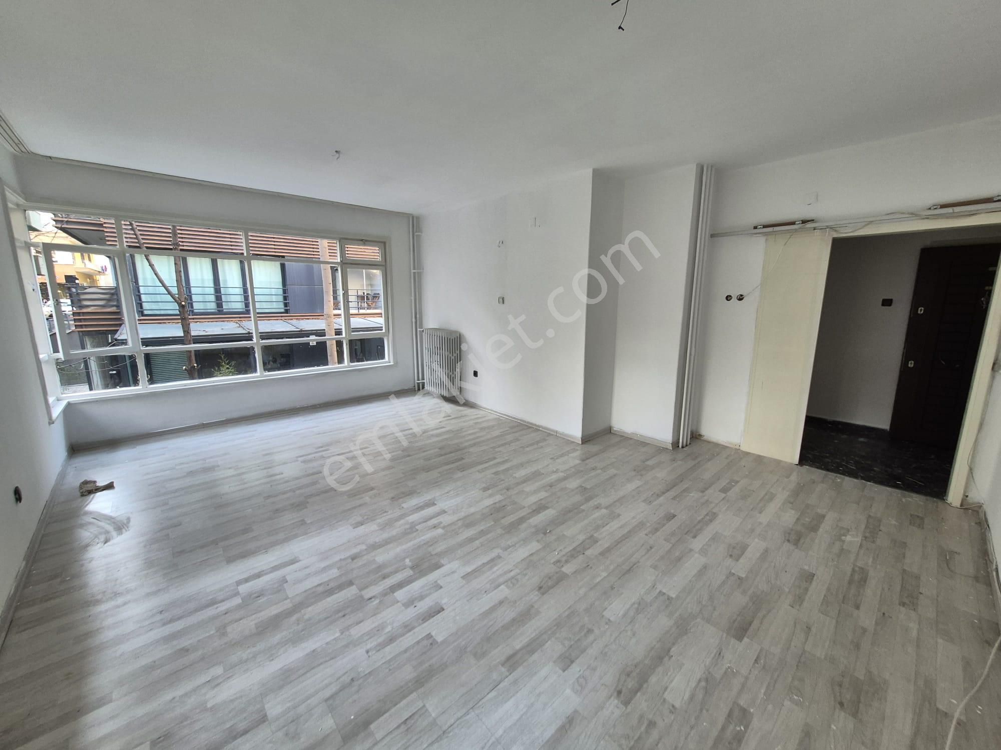 *** Bahçelievler 7.cadde 3+1 Daire Kiralık ***