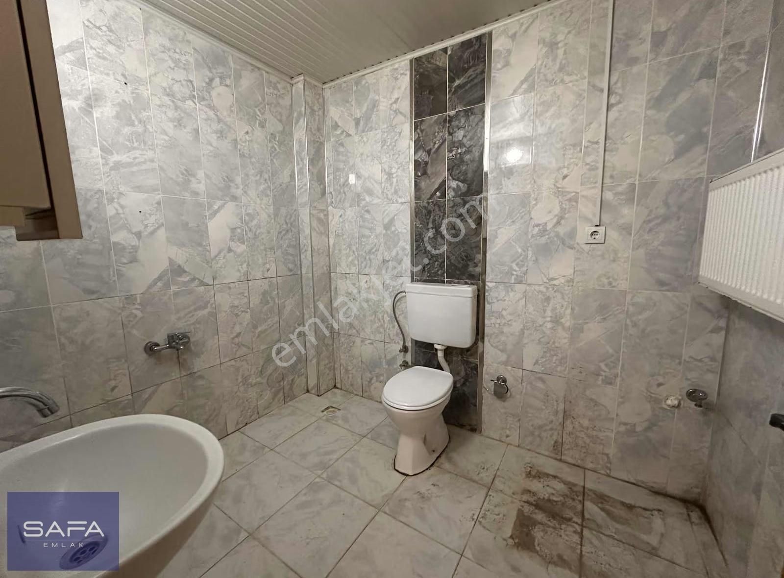 Safa Emlaktan Merkezi Konumda İçi Yapılı Kiralık Daire - Görsel 3