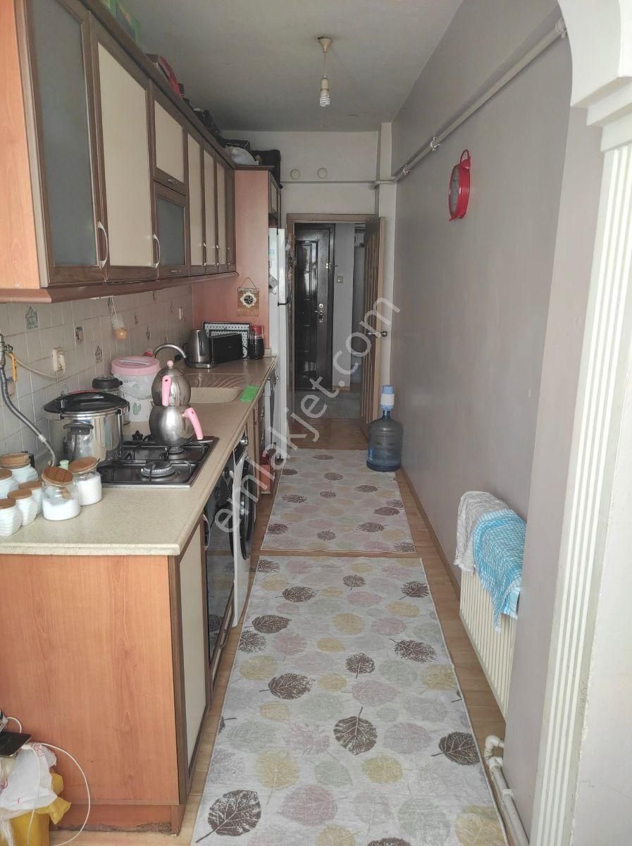 Yayla Çamlık Cadd. Alt Kısmında Kentsele Girmiş Binada 3+1 110m2 - Görsel 5