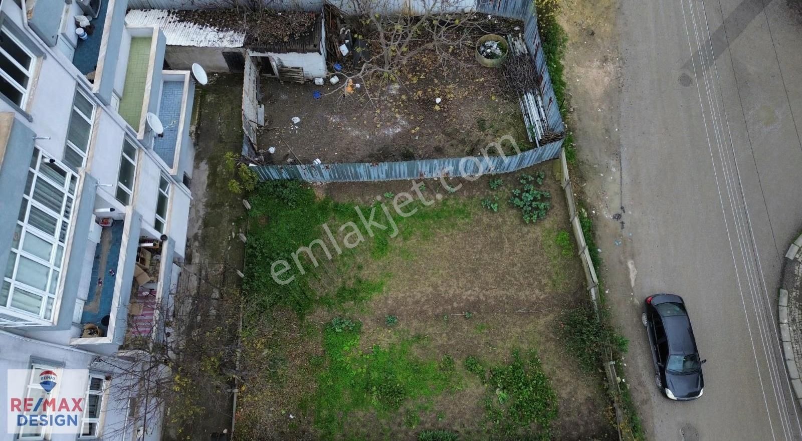 Sakarya Adapazarı Kiralık Arsa Remax Design