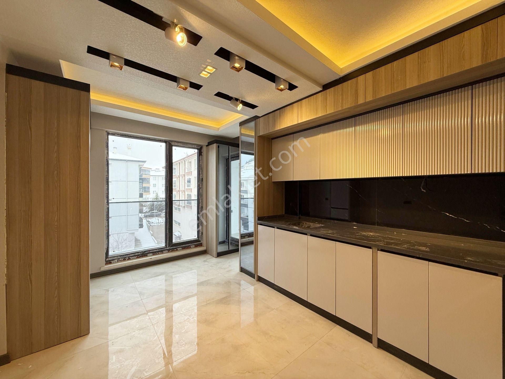 Öz'maşalllah.dan Keçiören'de Ful+ful Yapılı Sıfır 3+1 Daire - Görsel 19