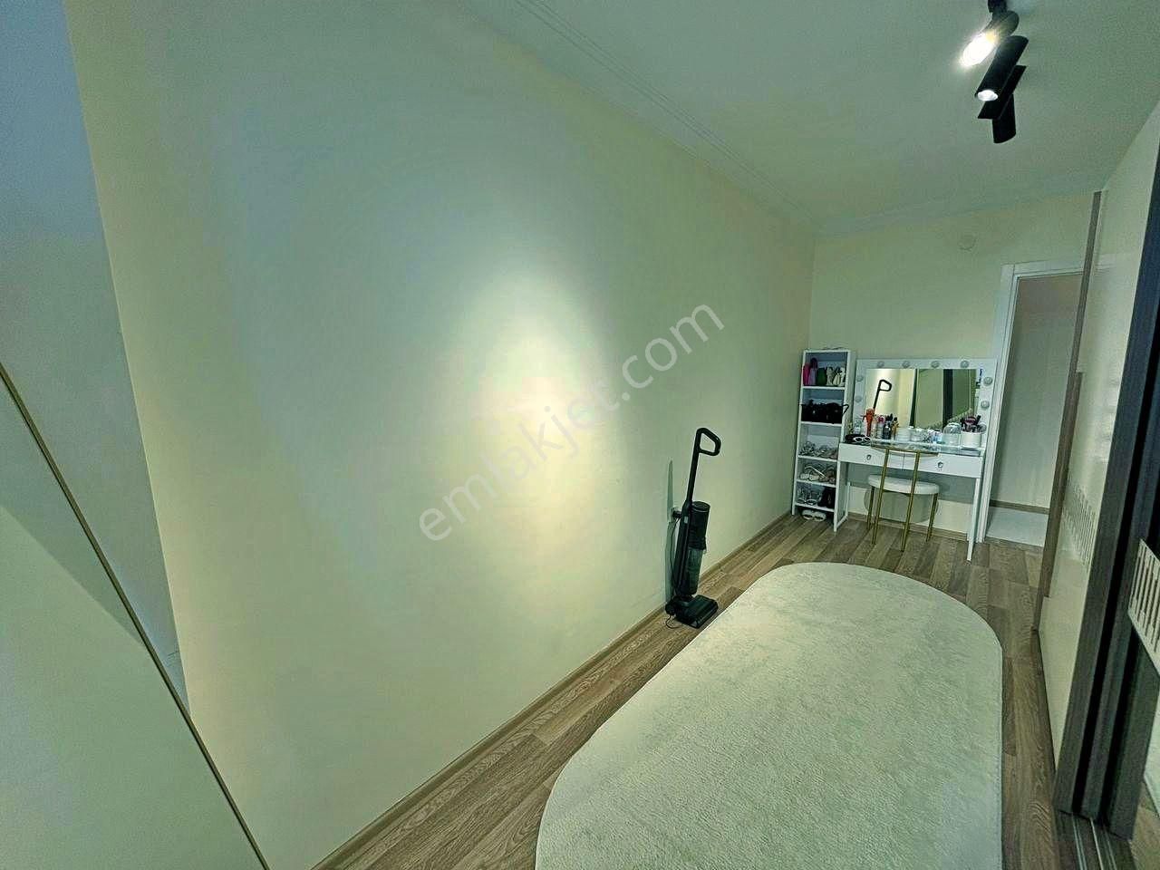 Uytundan Ören Yolunda Site İçerisinde Satılık 2+1 Lüks Daire - Görsel 25