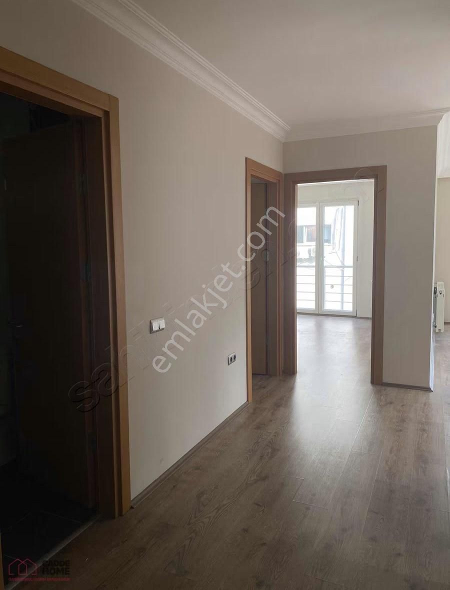 Ümraniye Nikah Sarayı Karşısı Güvenlikli Site İçinde Kiralık 2+1 - Görsel 3