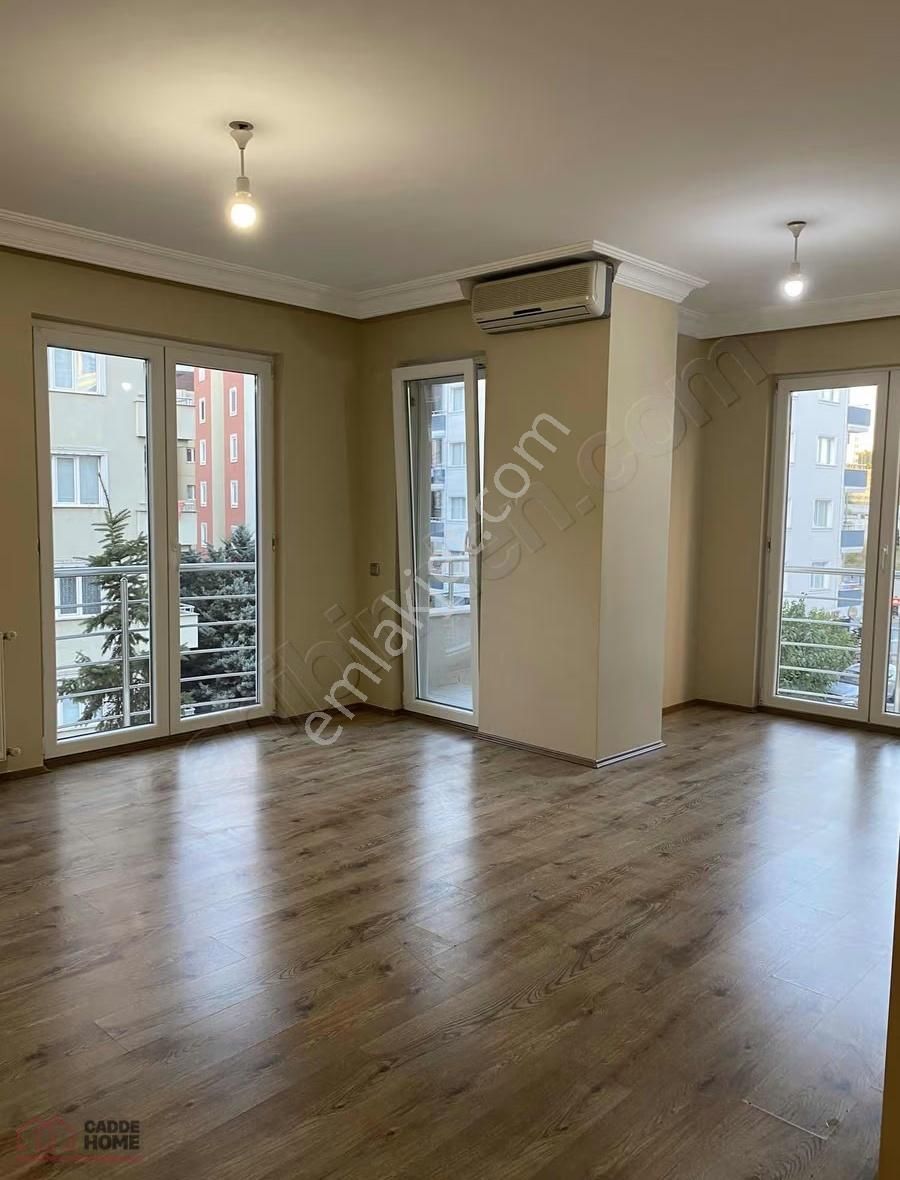 Ümraniye Nikah Sarayı Karşısı Güvenlikli Site İçinde Kiralık 2+1 - Görsel 13
