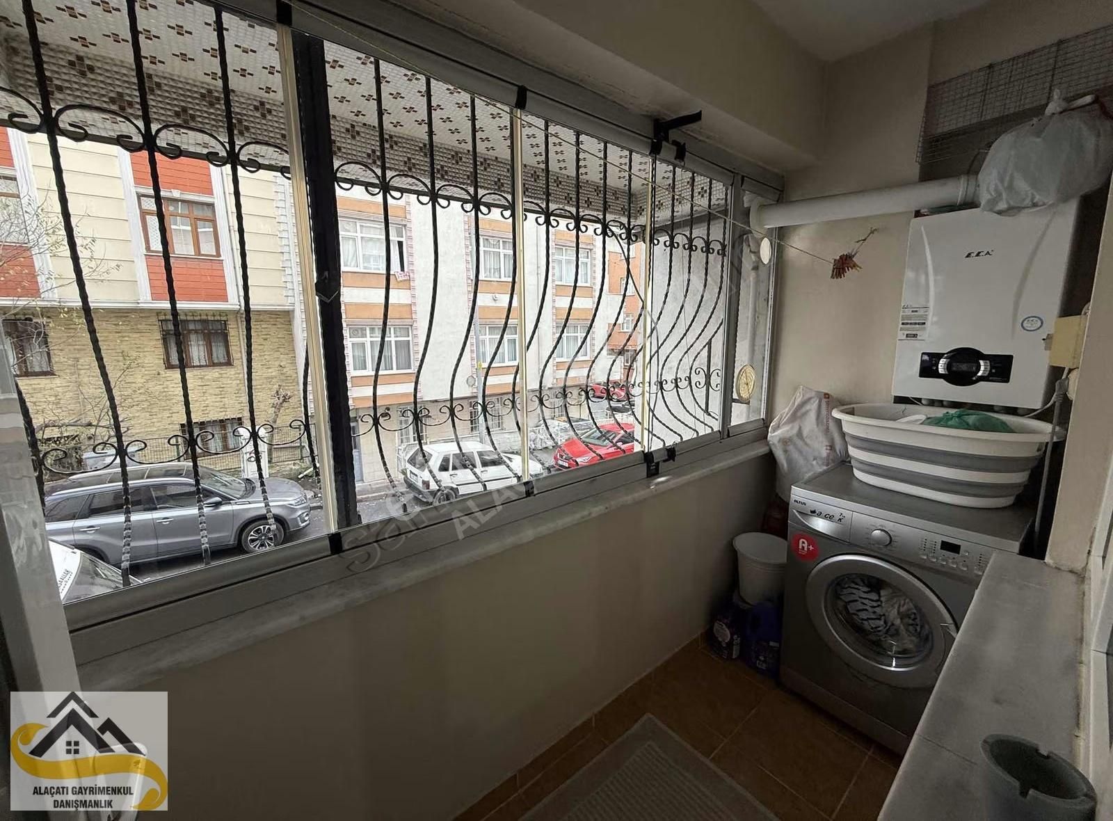 Alaçatı Dan Süper Konum Köşe Başı Masrafsız Yüksek Giriş - Görsel 27