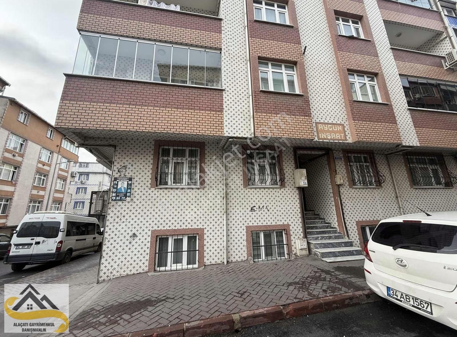 Alaçatı Dan Süper Konum Köşe Başı Masrafsız Yüksek Giriş - Görsel 8