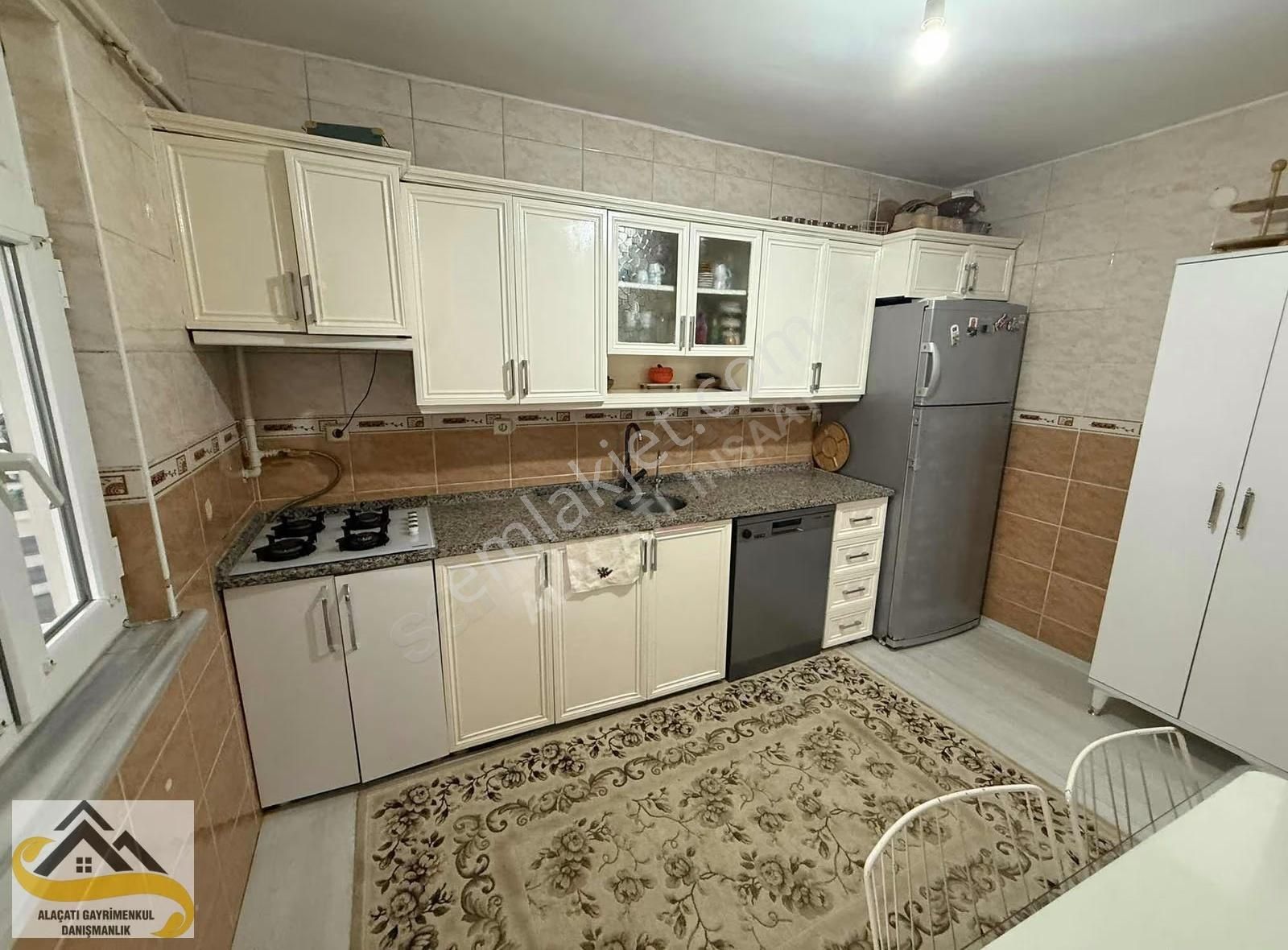 Alaçatı Dan Süper Konum Köşe Başı Masrafsız Yüksek Giriş - Görsel 11