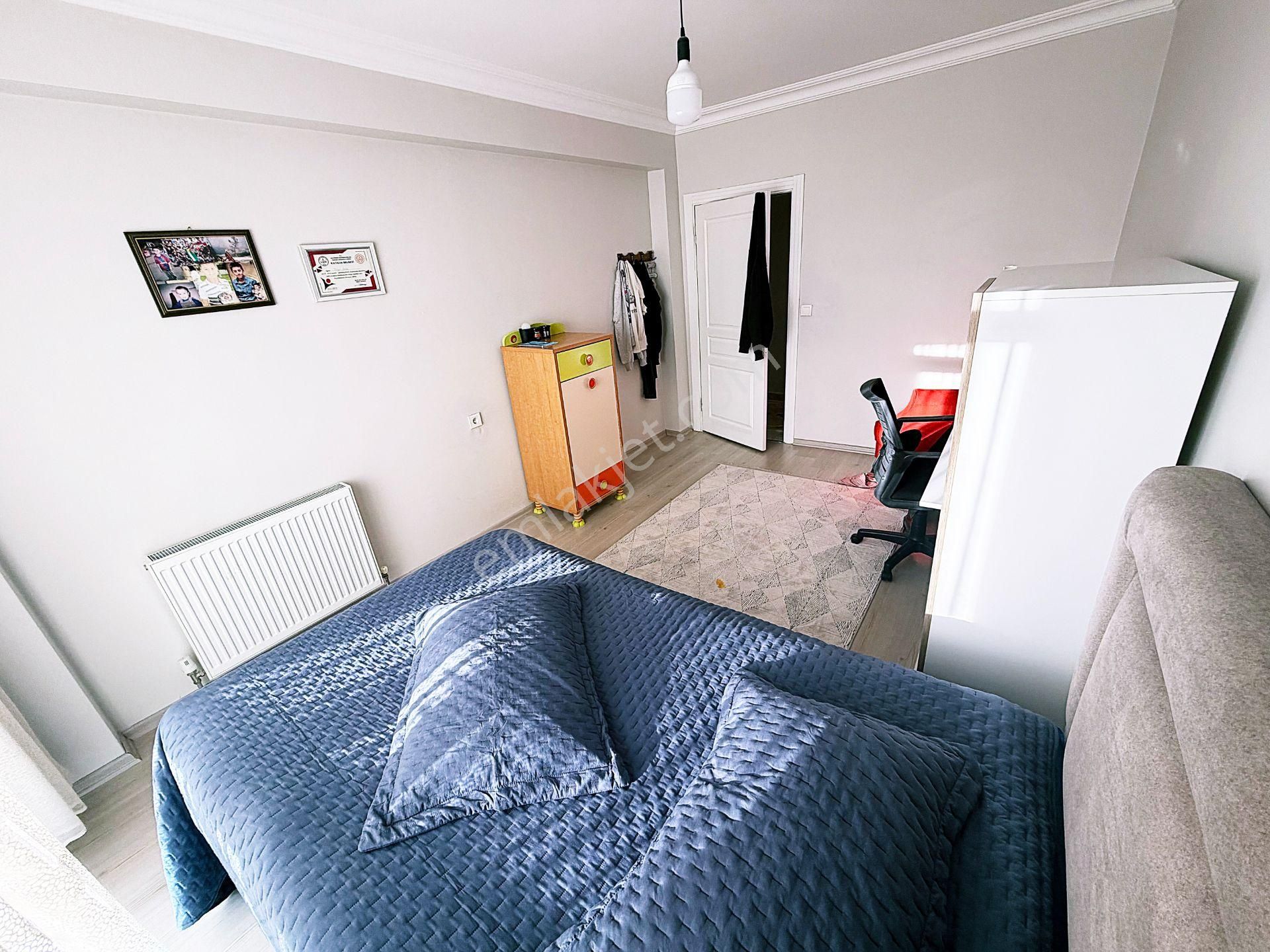 Cihandan Barıştepede Piri Cadde Üstü Manzaralı Satlık 3+1 Daire - Görsel 21