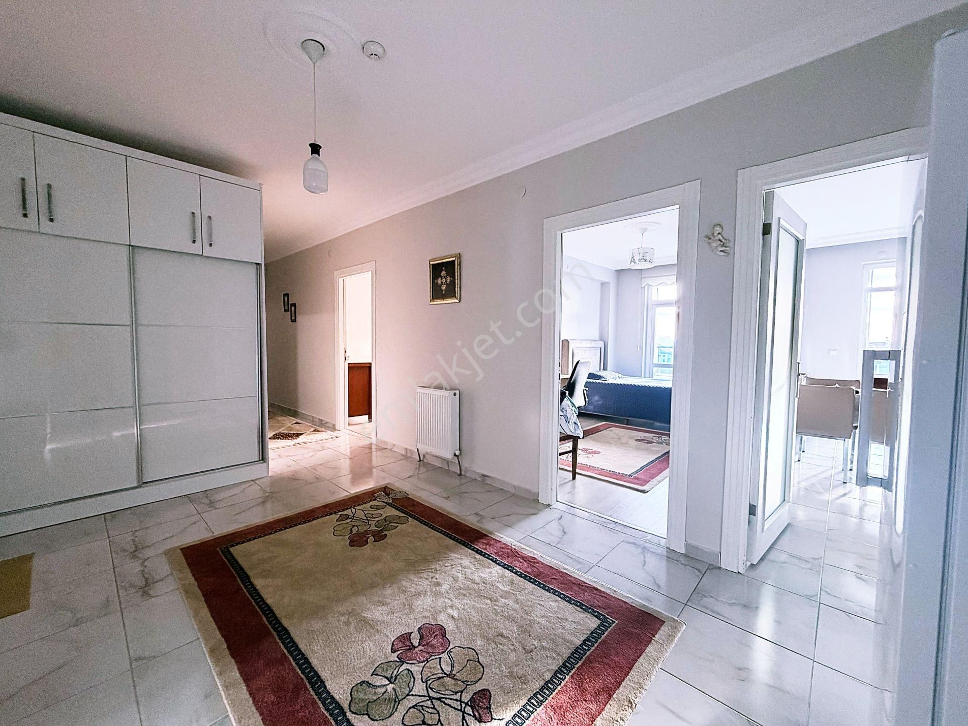 Cihandan Barıştepede Piri Cadde Üstü Manzaralı Satlık 3+1 Daire - Görsel 36