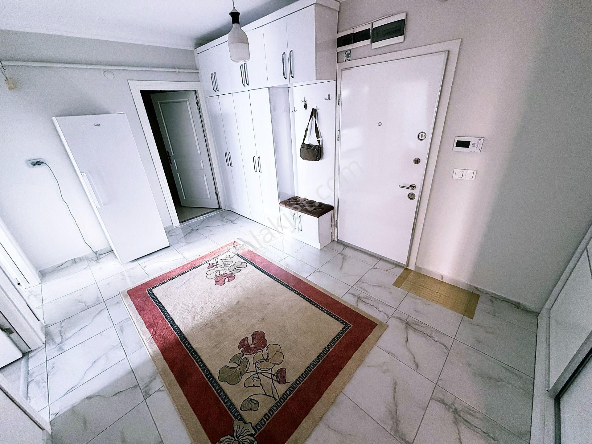 Cihandan Barıştepede Piri Cadde Üstü Manzaralı Satlık 3+1 Daire - Görsel 34