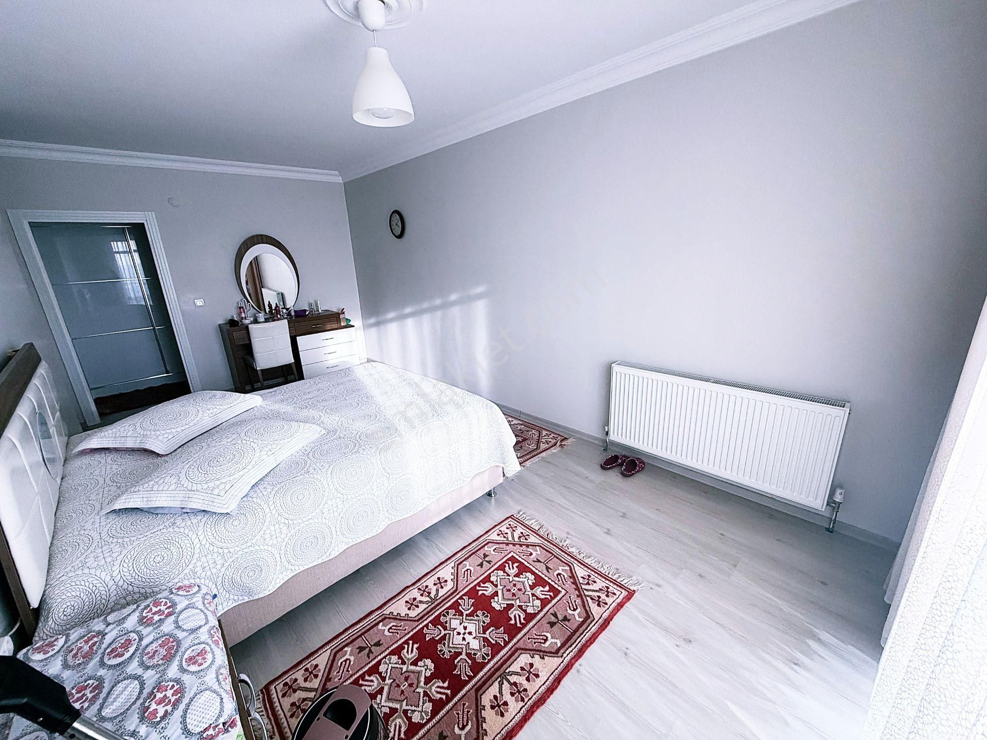 Cihandan Barıştepede Piri Cadde Üstü Manzaralı Satlık 3+1 Daire - Görsel 26