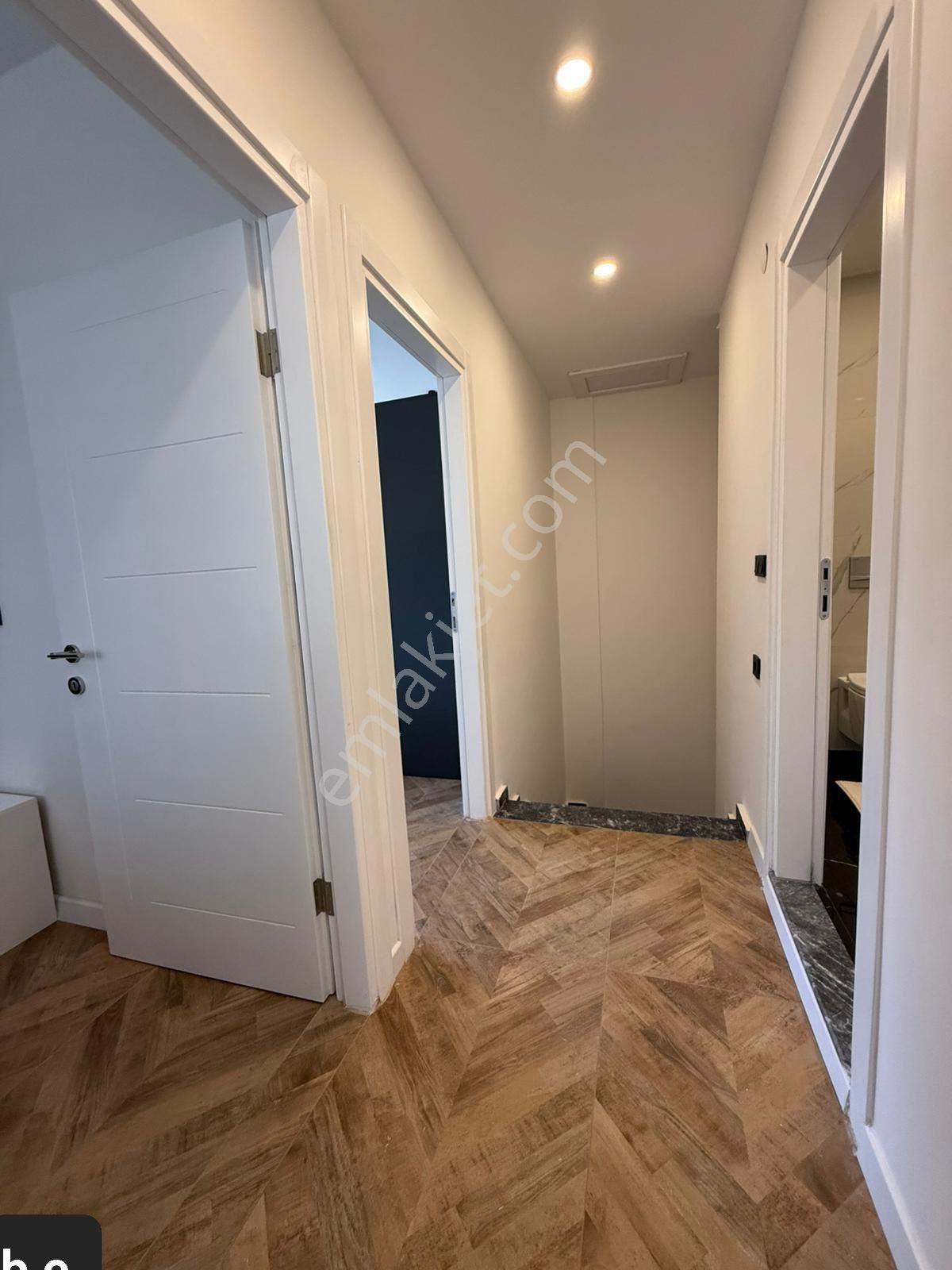 Didimde Site İçinde Full Eşyalı Villa - Görsel 14