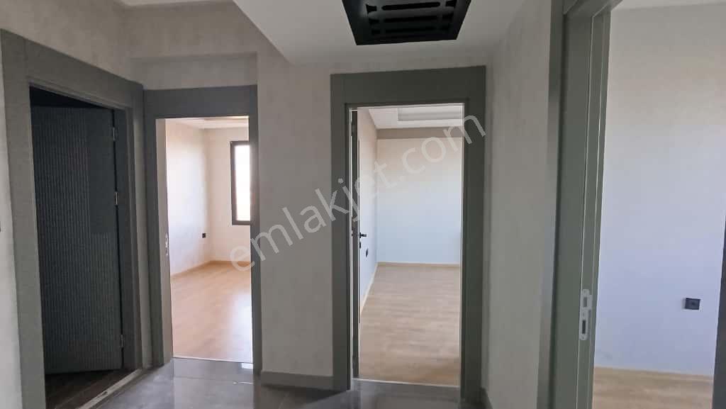 Aksoy'dan Cerry Bayi Karşısı Oturuma Hazır 2+1 Acil Satılık Daire / Dökmetaş - Görsel 14
