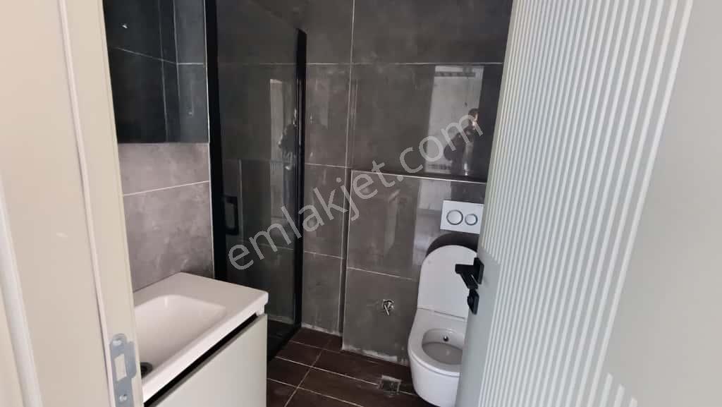 Aksoy'dan Cerry Bayi Karşısı Oturuma Hazır 2+1 Acil Satılık Daire / Dökmetaş - Görsel 16