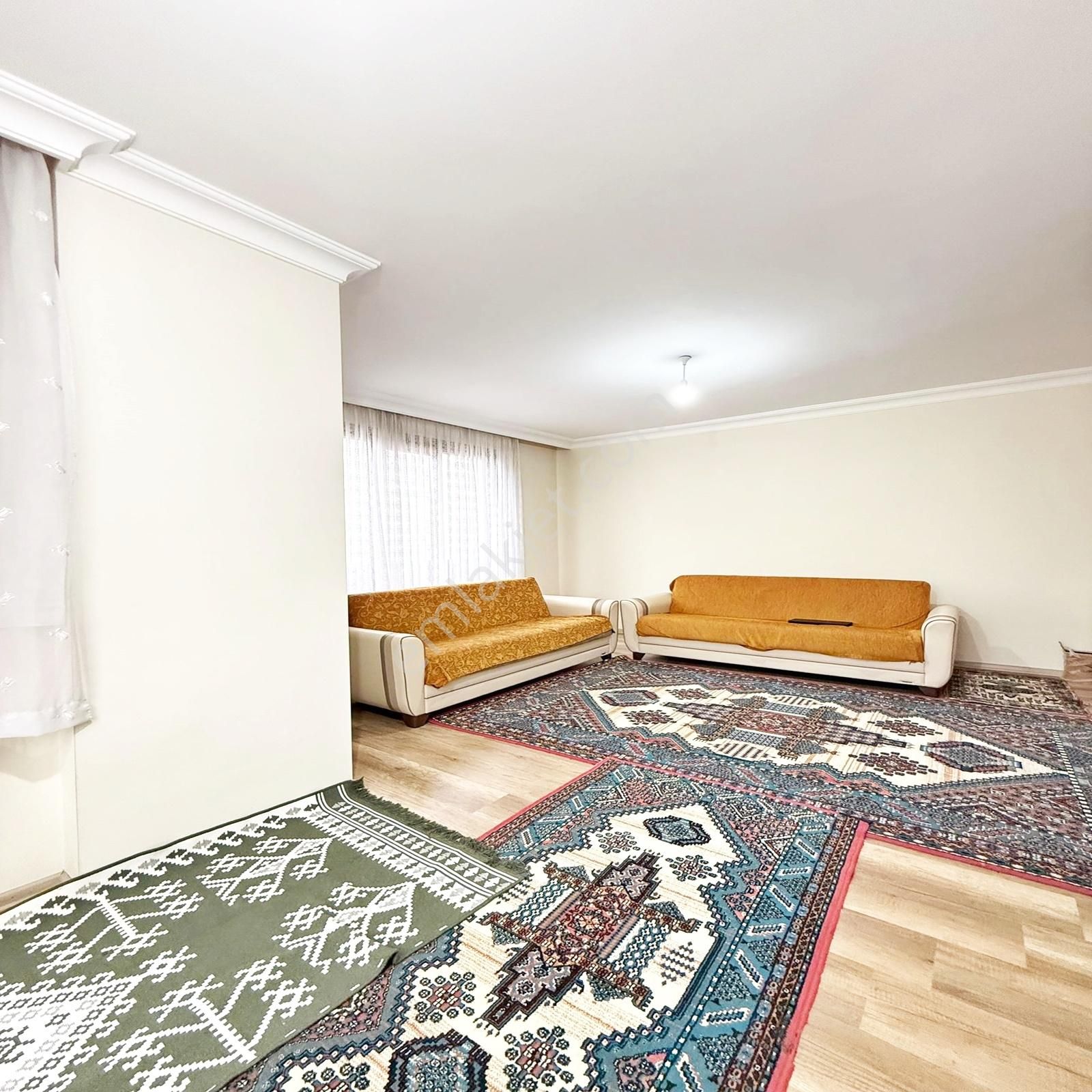 Çekmeköy Yapı Gayrimenkul'den Alemdağ Mah. 85m² 2+1 Ara Kat !! - Görsel 2