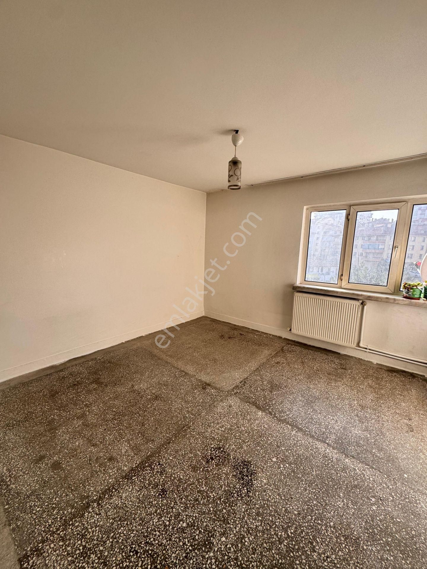 Lider Emlak'tan Güneşevlerde **2+1** Ön Cephe Kiralık Daire - Görsel 5