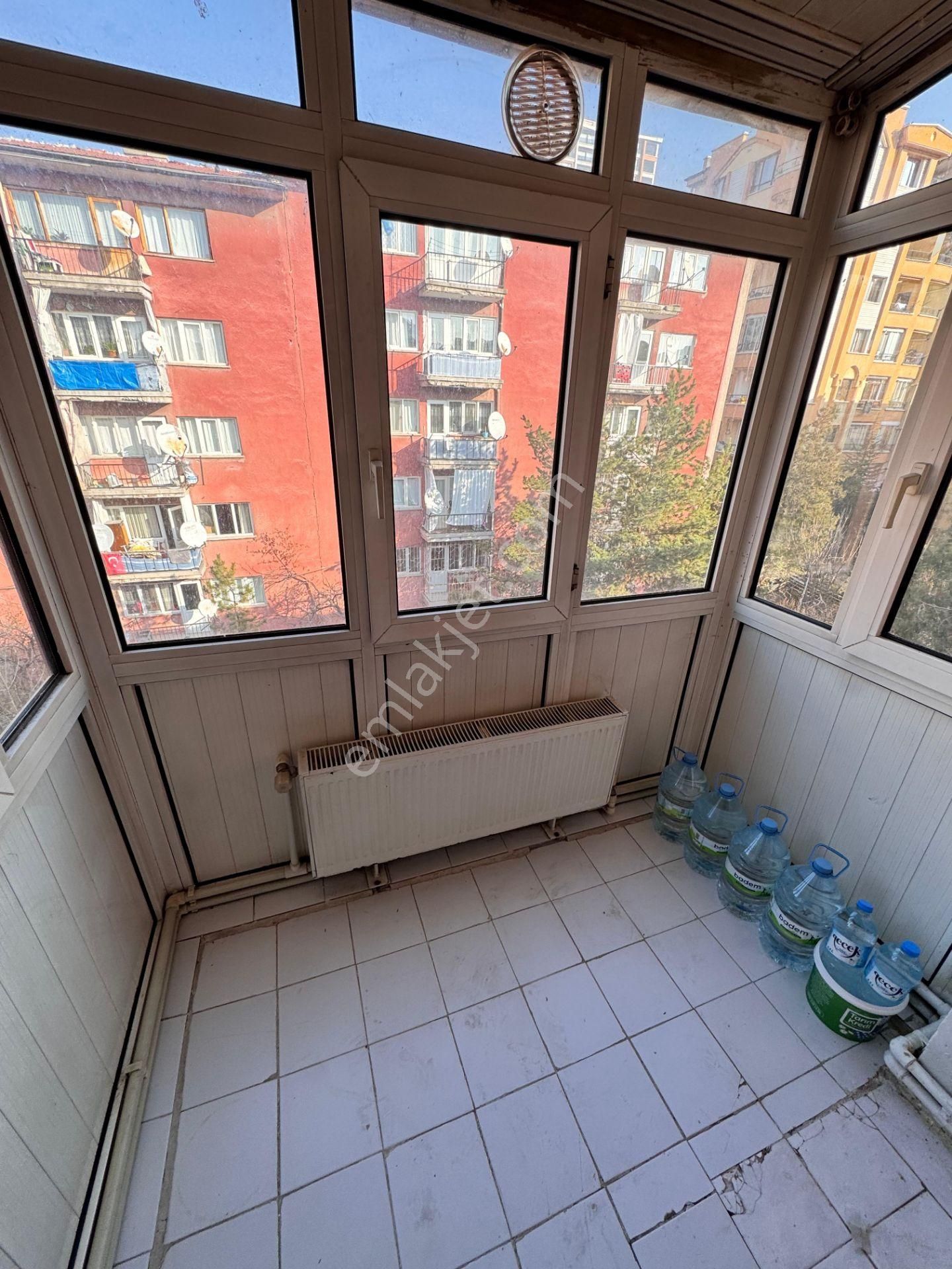 Lider Emlak'tan Güneşevlerde **2+1** Ön Cephe Kiralık Daire - Görsel 7