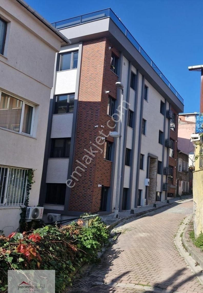 Beşiktaş'ta Sahile Üniversiteye Yakın Sıfır 2+1 Kiralık Daire