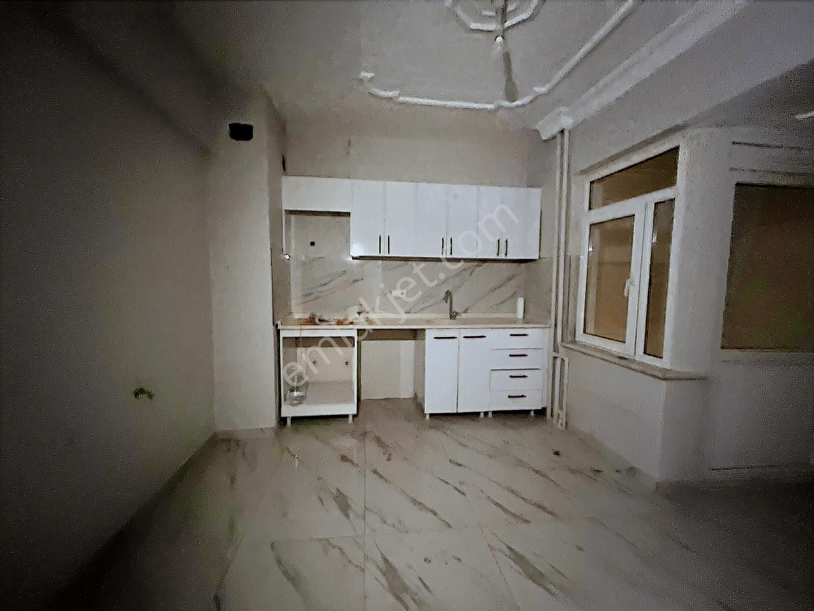 Bess'den İki Eylül Caddesi Üzeri Kiralık 4+1 Daire - Görsel 21