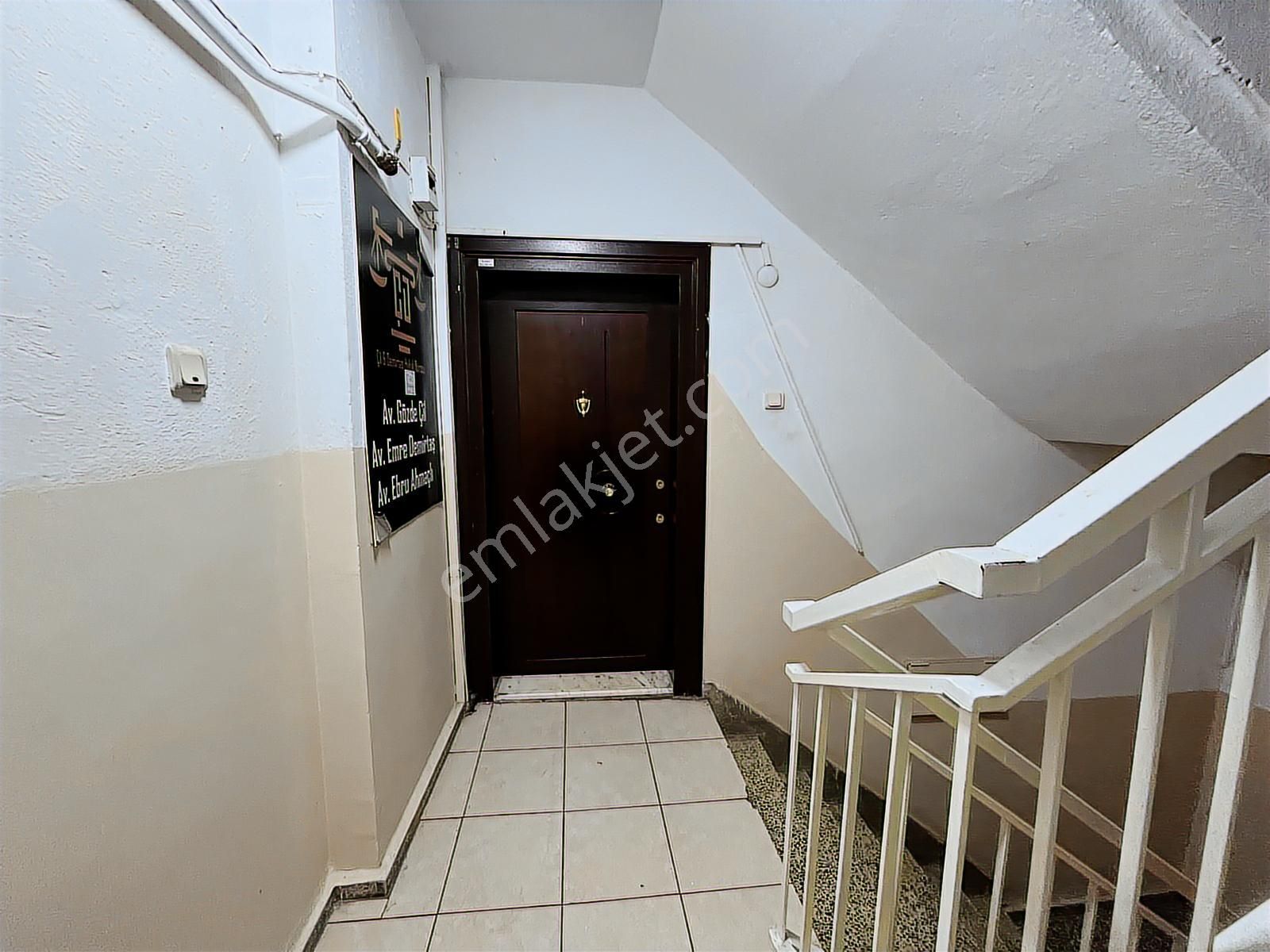 Bess'den İki Eylül Caddesi Üzeri Kiralık 4+1 Daire - Görsel 8