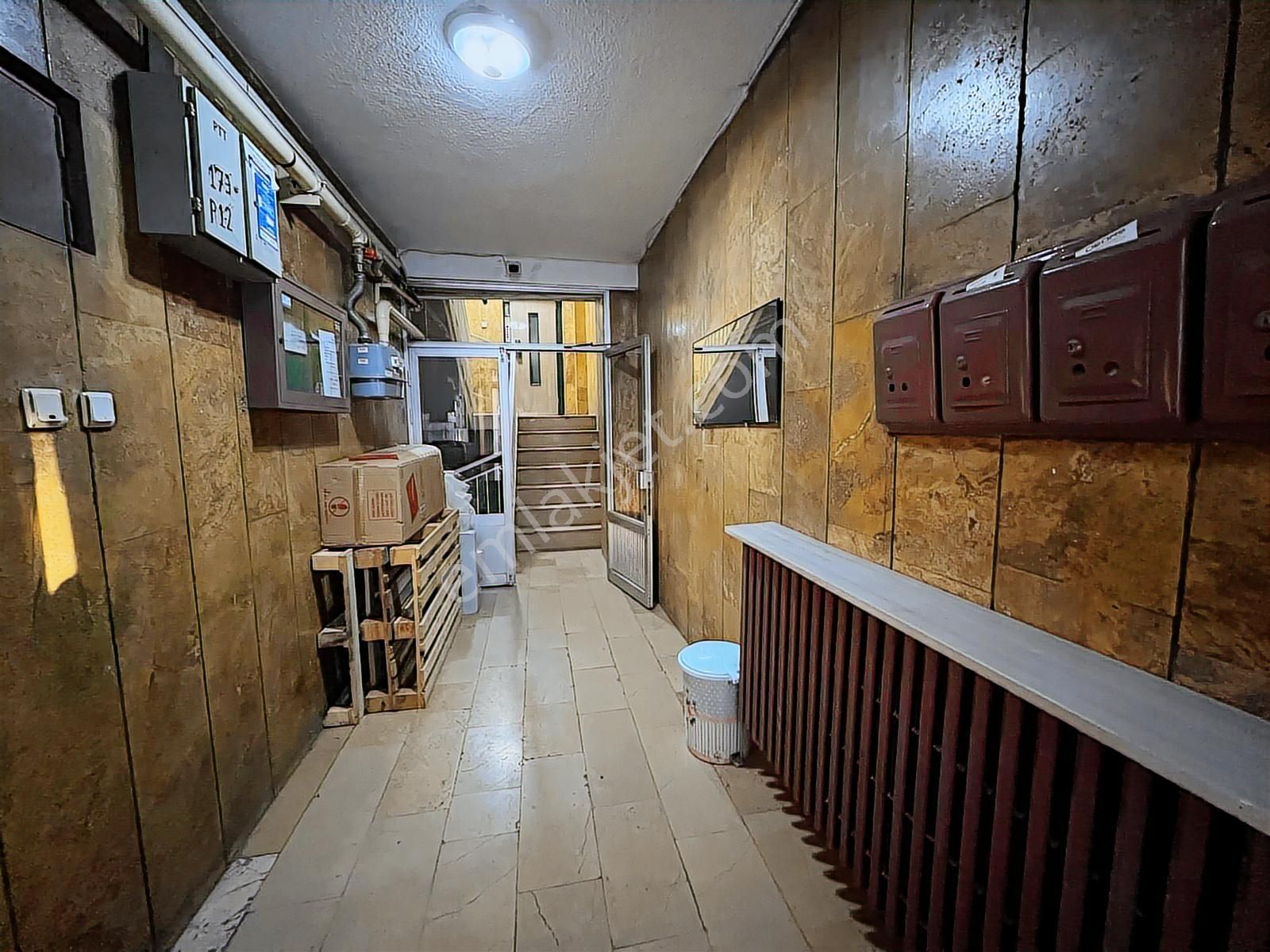 Bess'den İki Eylül Caddesi Üzeri Kiralık 4+1 Daire - Görsel 22