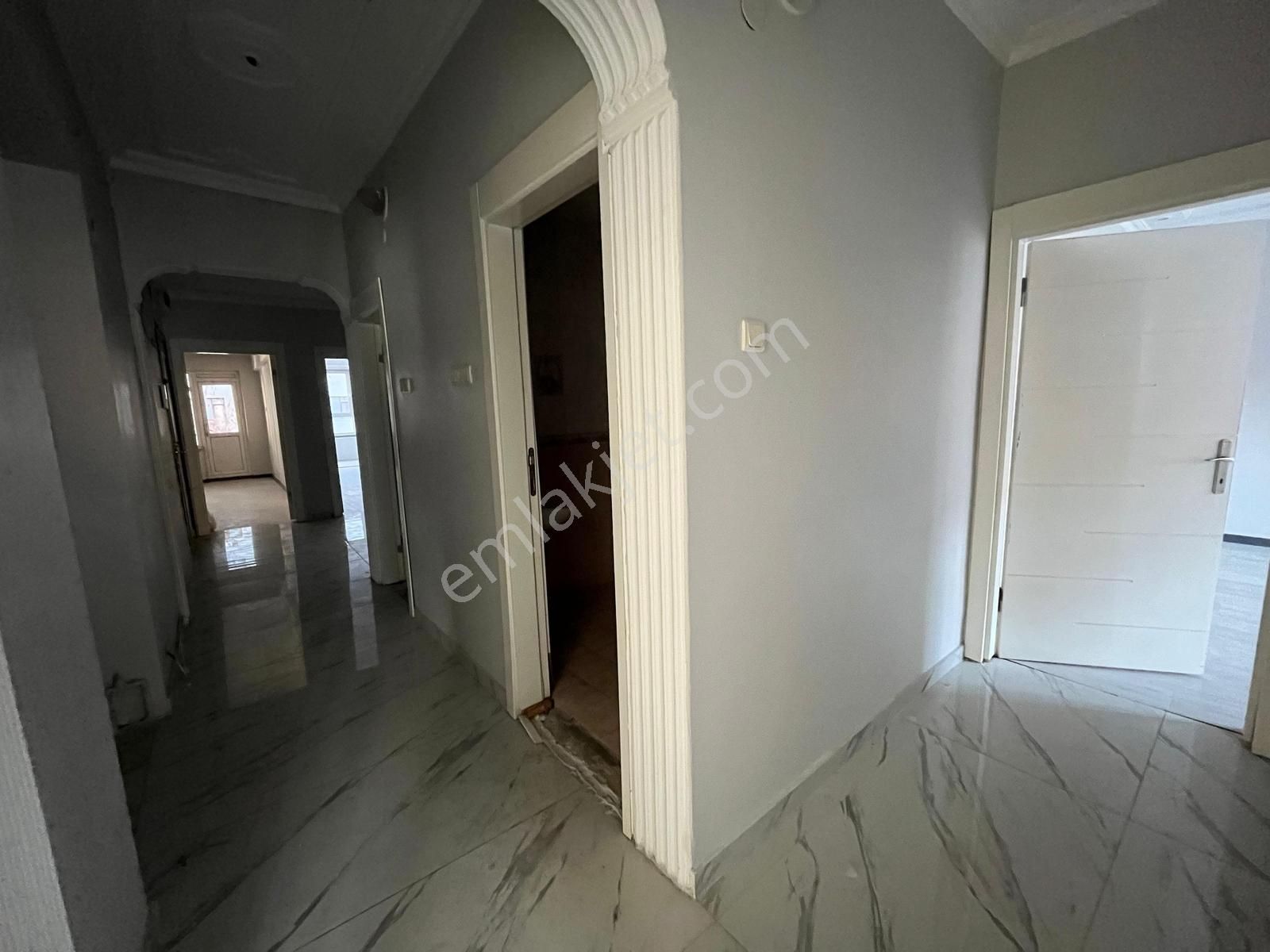 Bess'den İki Eylül Caddesi Üzeri Kiralık 4+1 Daire - Görsel 26