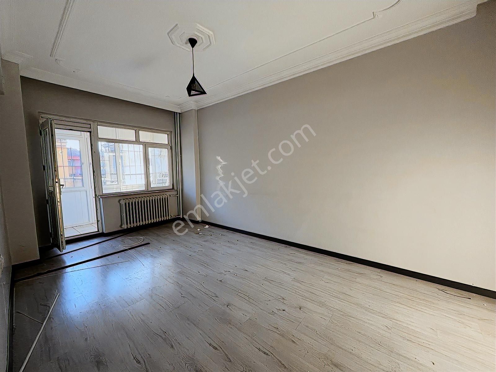 Bess'den İki Eylül Caddesi Üzeri Kiralık 4+1 Daire - Görsel 7