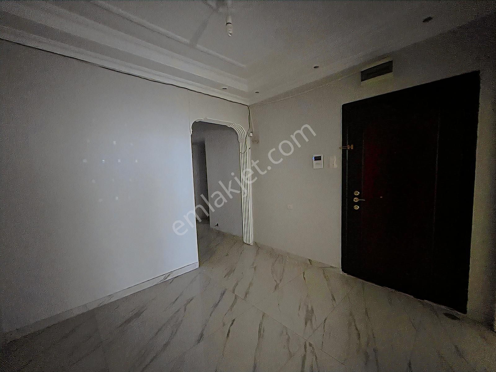 Bess'den İki Eylül Caddesi Üzeri Kiralık 4+1 Daire - Görsel 29