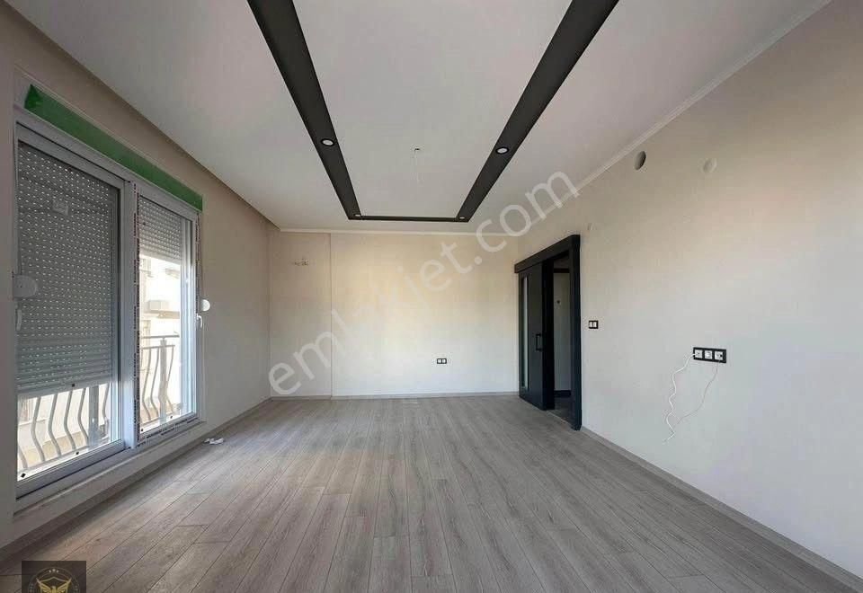 'aralık Ayına Özel Fırsat'merkezi Konumda 1+1 Fırsat Dairemiz...