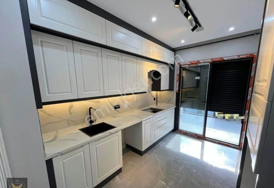 Metrobüse Yürüme Mesafesinde Şık Tasarımlı 3+1 Satılık Daire - Görsel 8