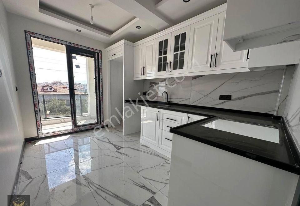 5m Migros Arkasında 2+1 Satılık Daire