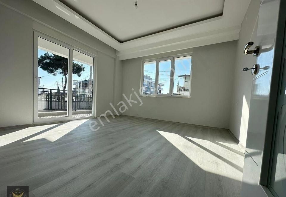 Şahin İnşaat'tan Beylikdüzü Migros Avm Arkasında Evebeyn Banyolu 2+1 Ara Kat Daire - Görsel 5