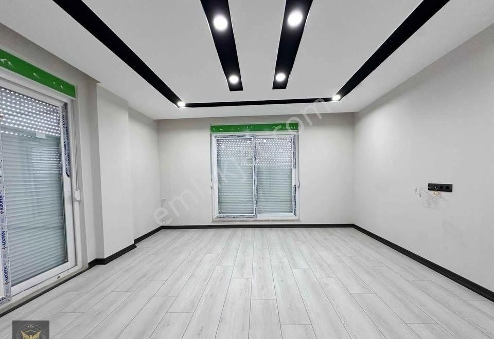 Beylikdüzü'nde Metrobüse Komşu Yeni Binada 2+1 Şık Dairemiz - Görsel 10