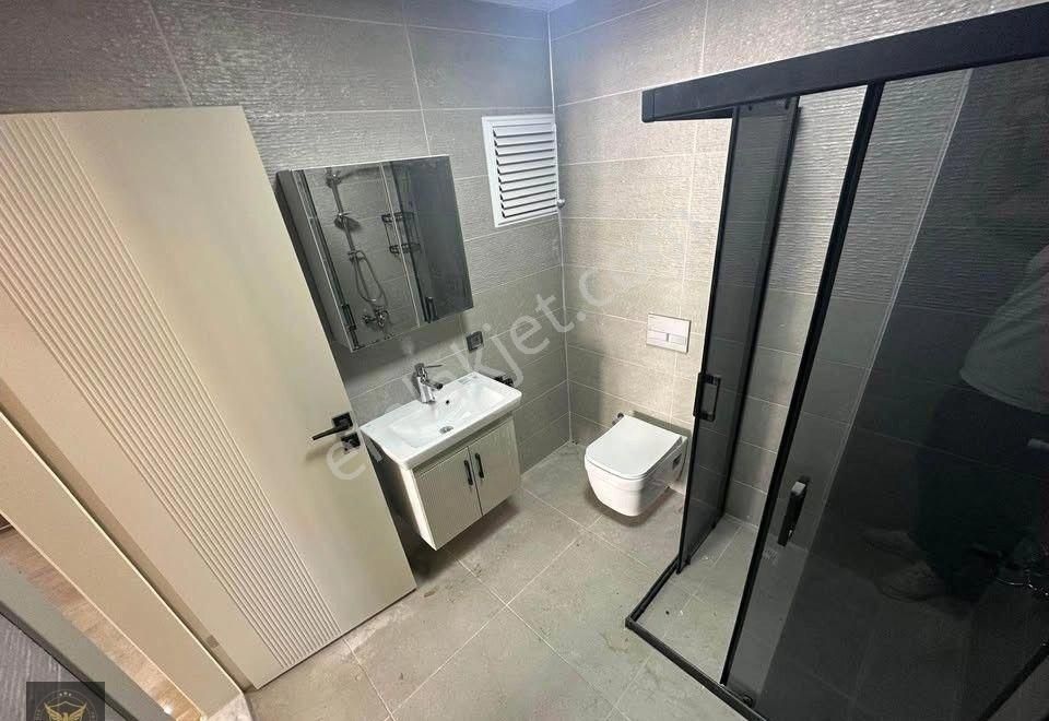 Beylikdüzü'nde Acil Satılık Metrobüse Komşu 2+1 Fırsat Dairemiz - Görsel 4